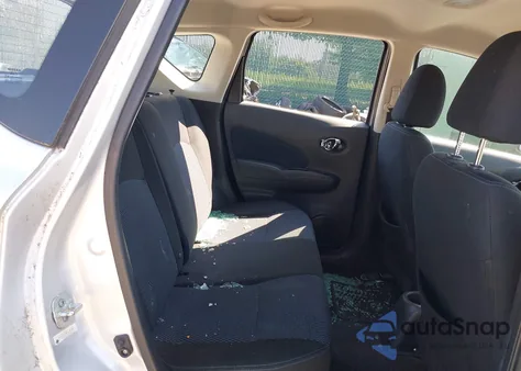 2015 Nissan Versa Note Sv z USA, uszkodzony, nr VIN 3N1CE2CP8FL387866